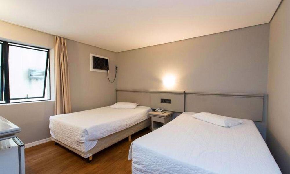 Granville Hotel Curitiba Extérieur photo