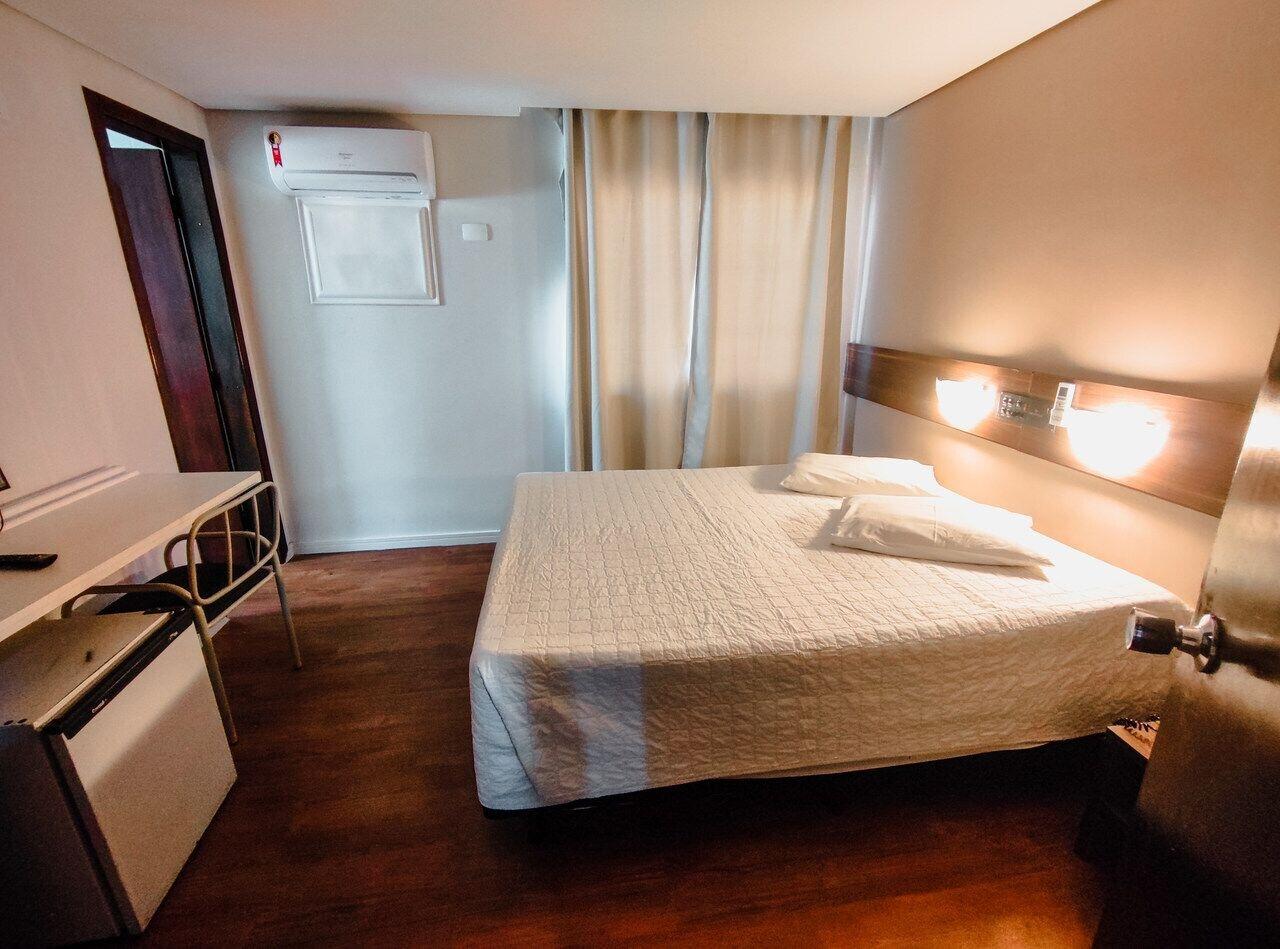 Granville Hotel Curitiba Extérieur photo