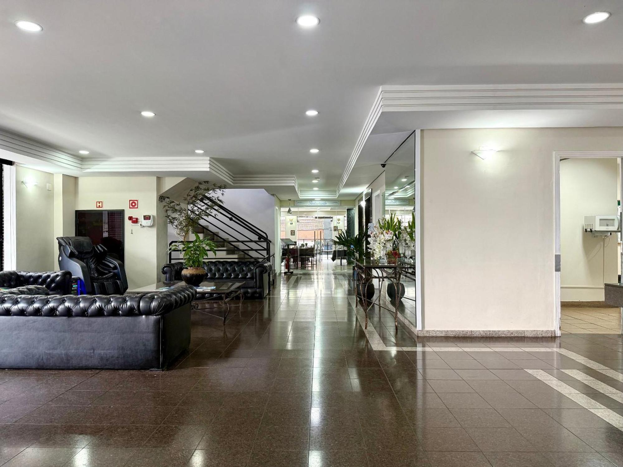 Granville Hotel Curitiba Extérieur photo