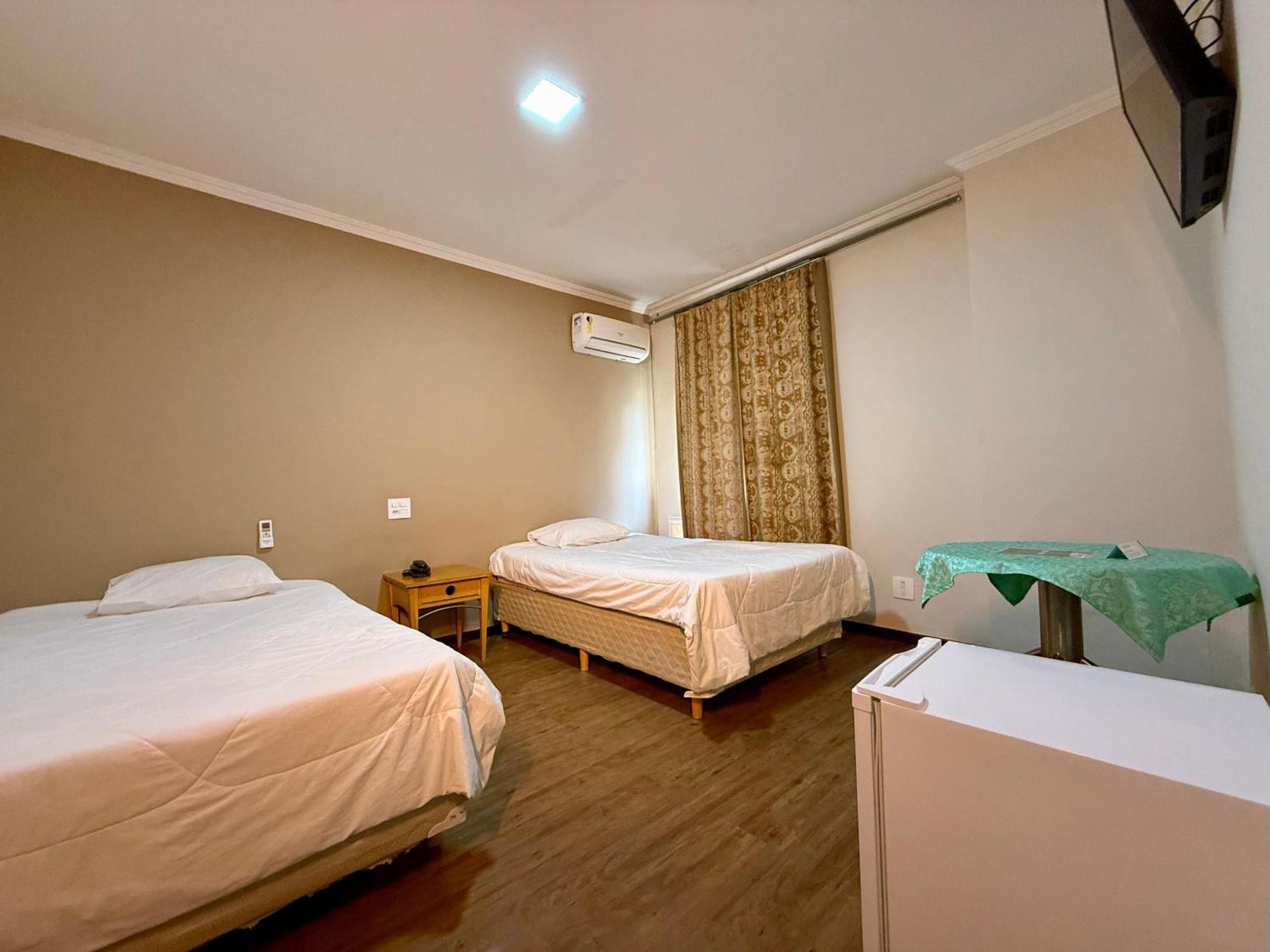 Granville Hotel Curitiba Extérieur photo